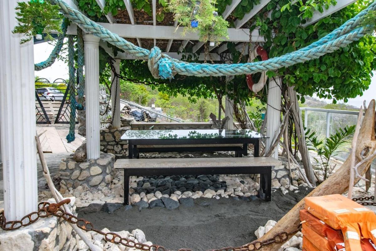 Garnet--A Gem At Dee'S Pearl Villa Carriacou Exterior photo